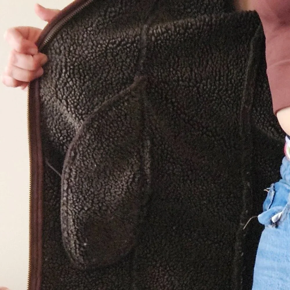 Coat Roots - Picture 10 of 15